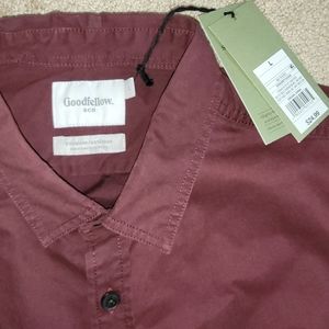 Goodfellows large burgundy casual dress shirt
